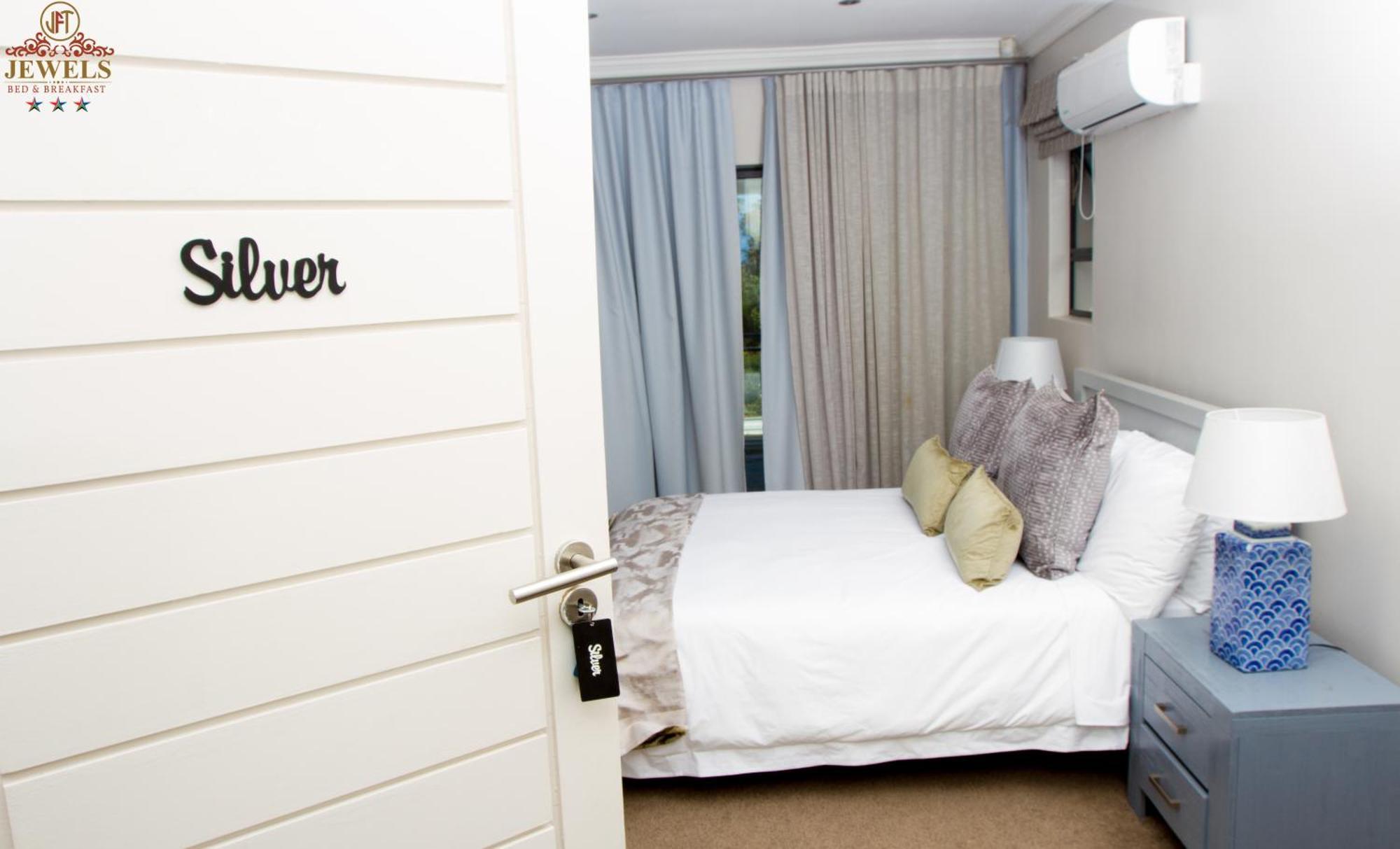 Jft Jewels Guest House 东伦敦 外观 照片
